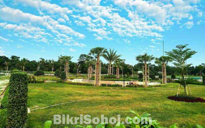 ৩ কাঠা রেডি প্লট (আমেরিকান সিটি ) পূর্বাচল